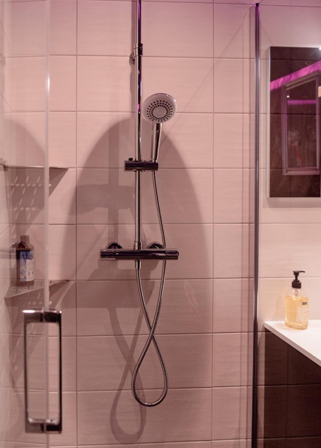 Spa De La Quarterelle Love Room 88 Vosges 르미르몽 외부 사진