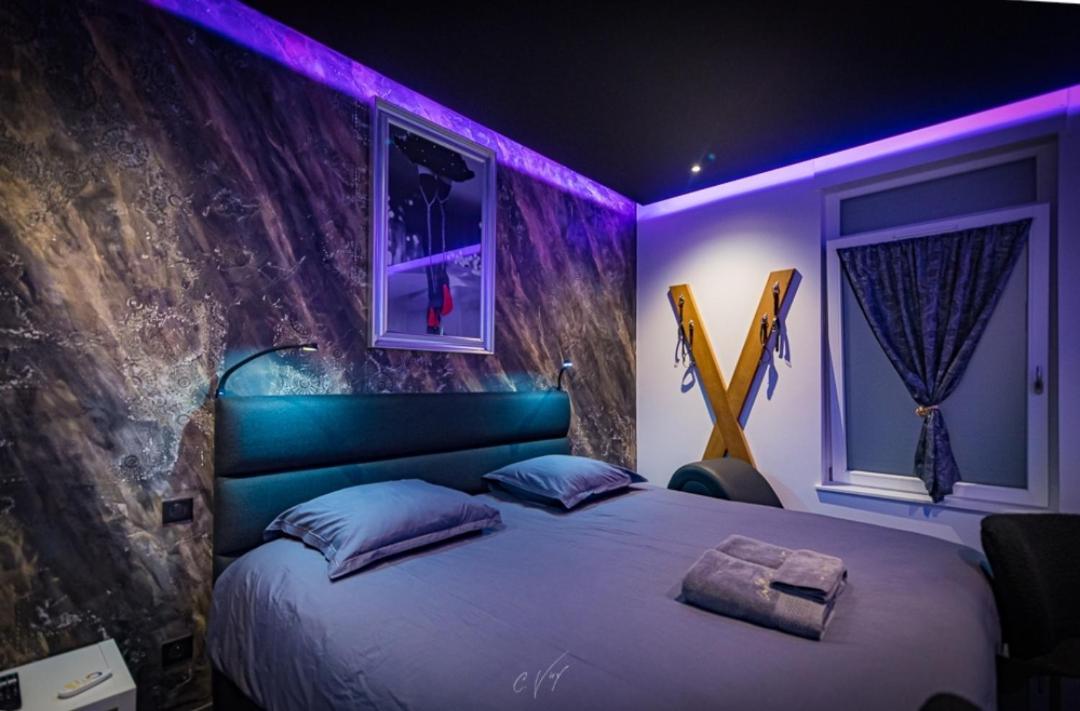 Spa De La Quarterelle Love Room 88 Vosges 르미르몽 외부 사진