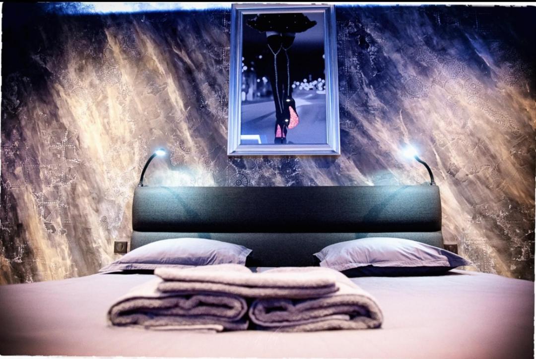 Spa De La Quarterelle Love Room 88 Vosges 르미르몽 외부 사진
